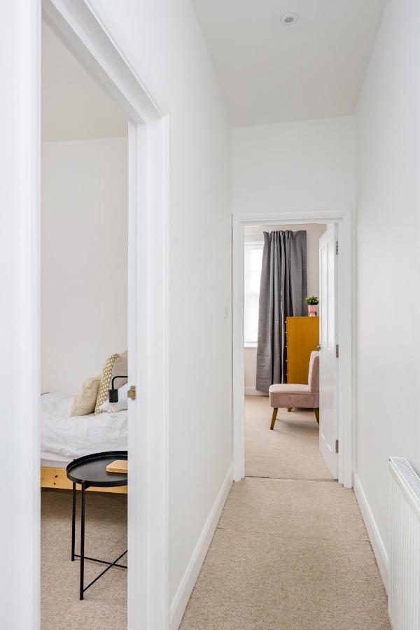 Hurstpierpoint Ascot House Apartment מראה חיצוני תמונה